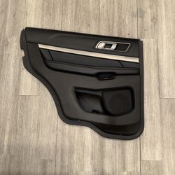2016 - 2019 FORD EXPLORER Rear Door Trim Panel Left LH Driver XLT Leather