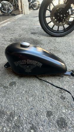 07-22 Sportster Tank 3.3 Gallon W/ Fuel Pump