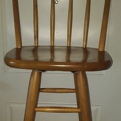 Vintage Oak Swivel Bar/Counter Chair
