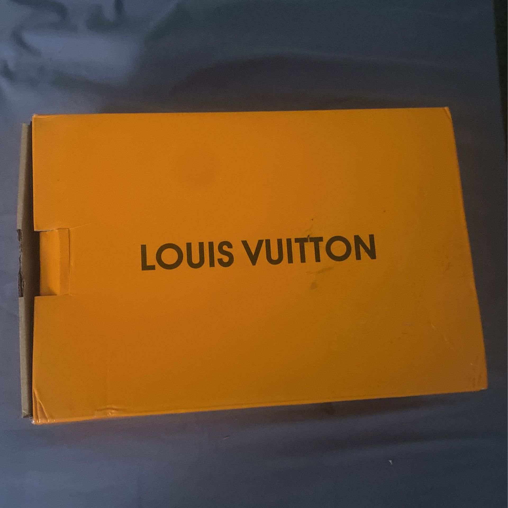Louis Vuitton Trainer Eclipse for Sale in Lacombe, LA - OfferUp