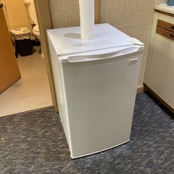 Mini Refrigerator 