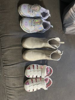 Girls shoes
