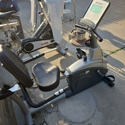 Schwinn 203 stationary bike