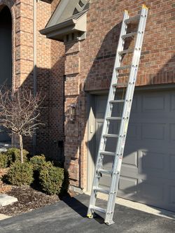 Werner 24’ Aluminum Extension Ladder