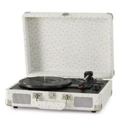 Crosley CR8005F-WO Cruiser Plus Portable w/ Bluetooth Turntable Lightly used