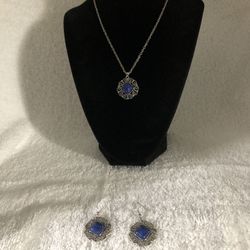 New Silver Tone Blue Glass Square Shaped Pendant Necklace & Earrings Beautiful 