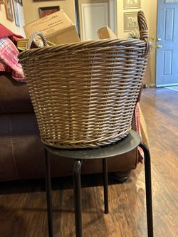 Small Basket 