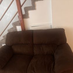 Couches Need Gone Today 