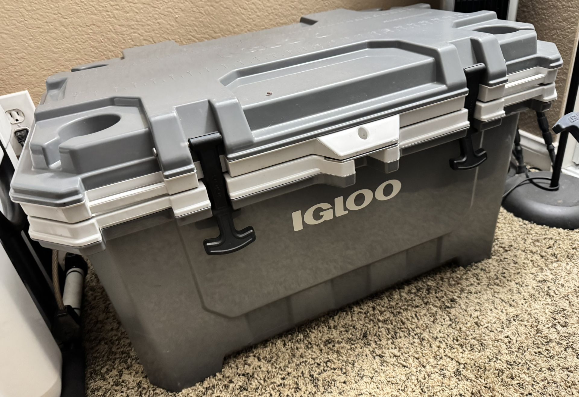 Igloo IMX White 70 qt Cooler Shop all Igloo Item # (contact info removed) | Mfr # 49830