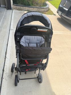 Twins stroller , used only 2 times .