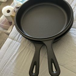 Brand New Cast Iron Pan And Skillet 