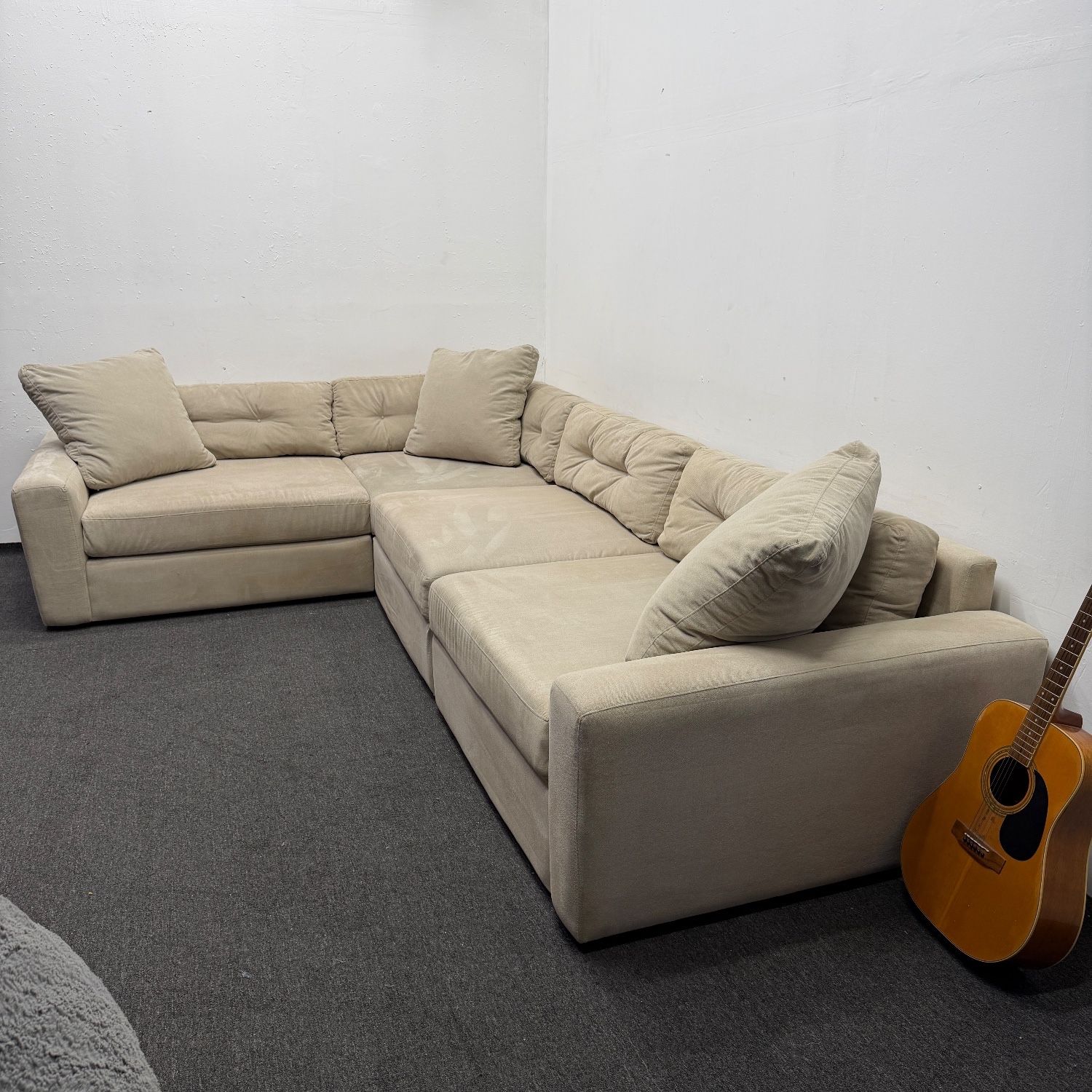 DEEP Beige Sectional Couch Nest Beige Performance Fabric Weave 140