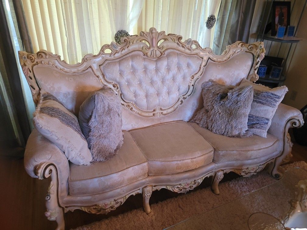 Sofa set with tables
