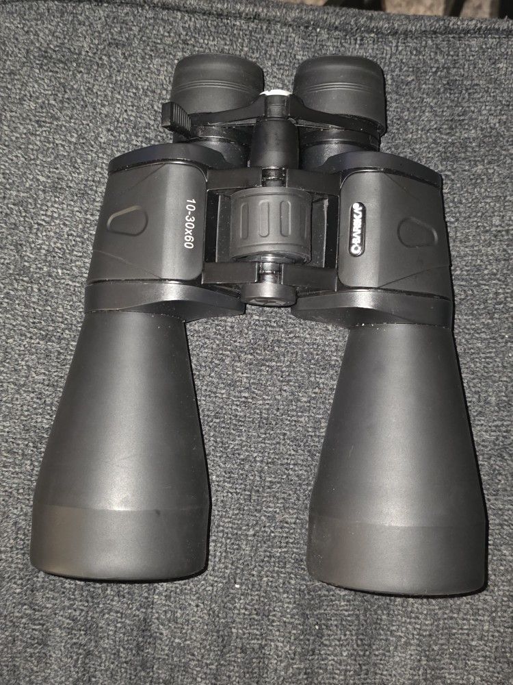 Barska 10-30x60 Zoom Binaculars