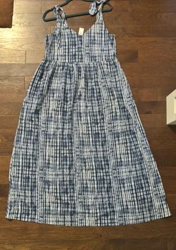 New Women’s Dress Size Medium