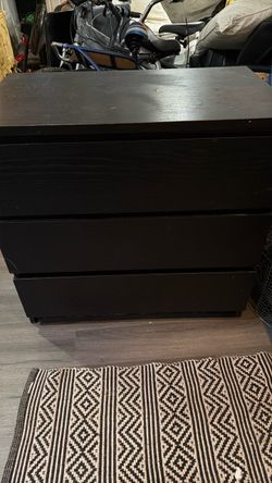 IKEA MALM 3 Drawer Dresser