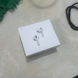 AirPods Pro 3