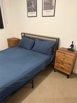 Queen Bed Frame + 2 Nightstands – Like New