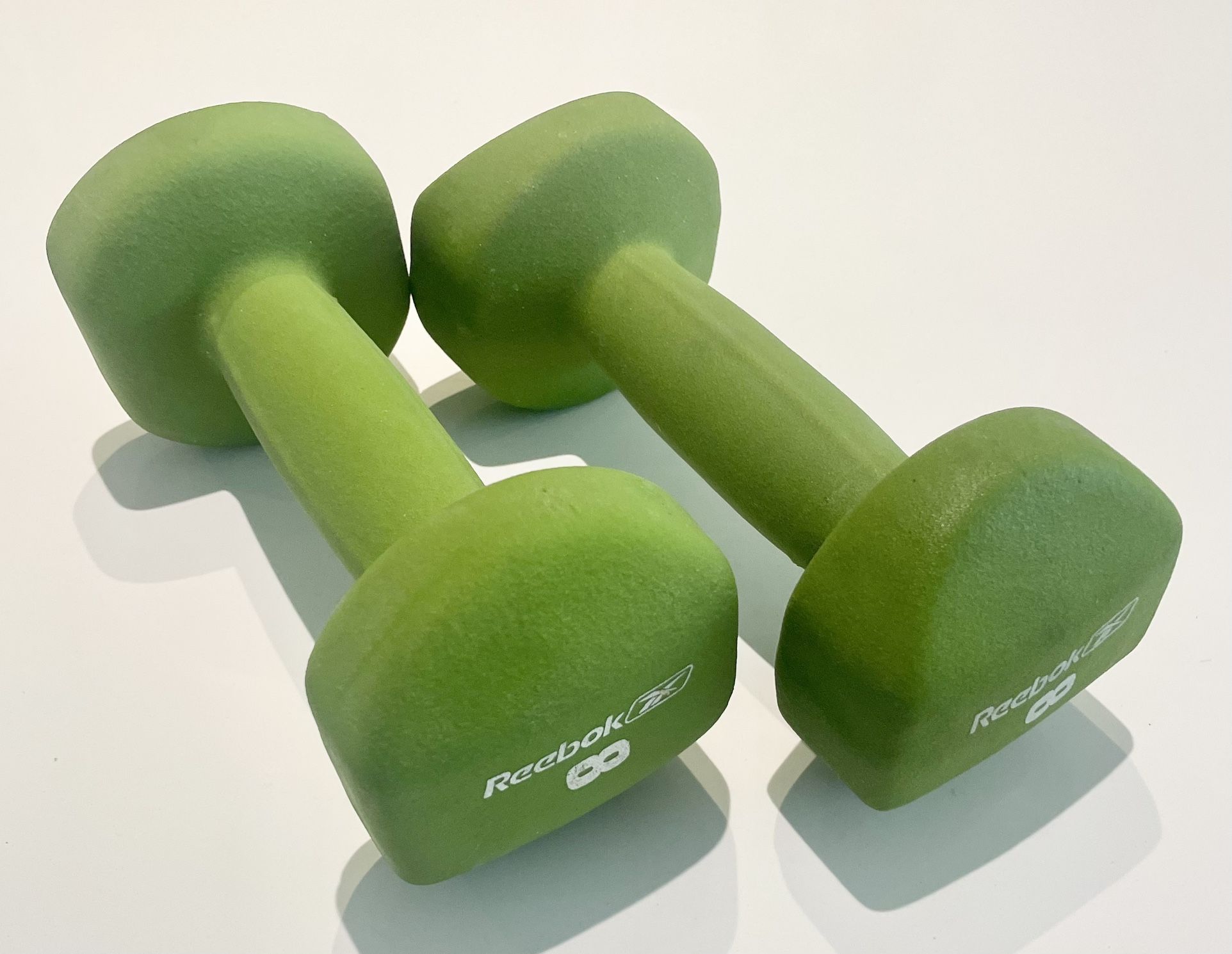 Reebok Neoprene Dumbbell Green 8lbs Pair Of 2 - 16lbs total