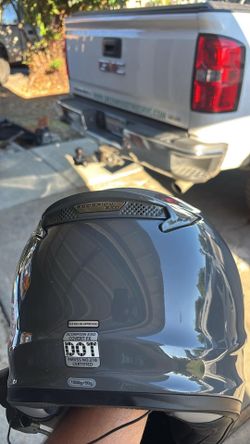 Motorcycle helmet