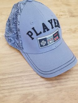 Nintendo player hat