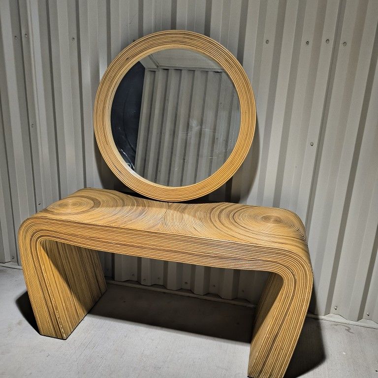 Retro vintage Vanity