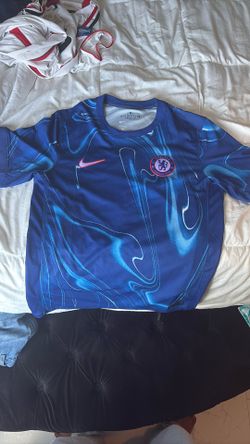Chelsea Jersey NEW medium Half Off