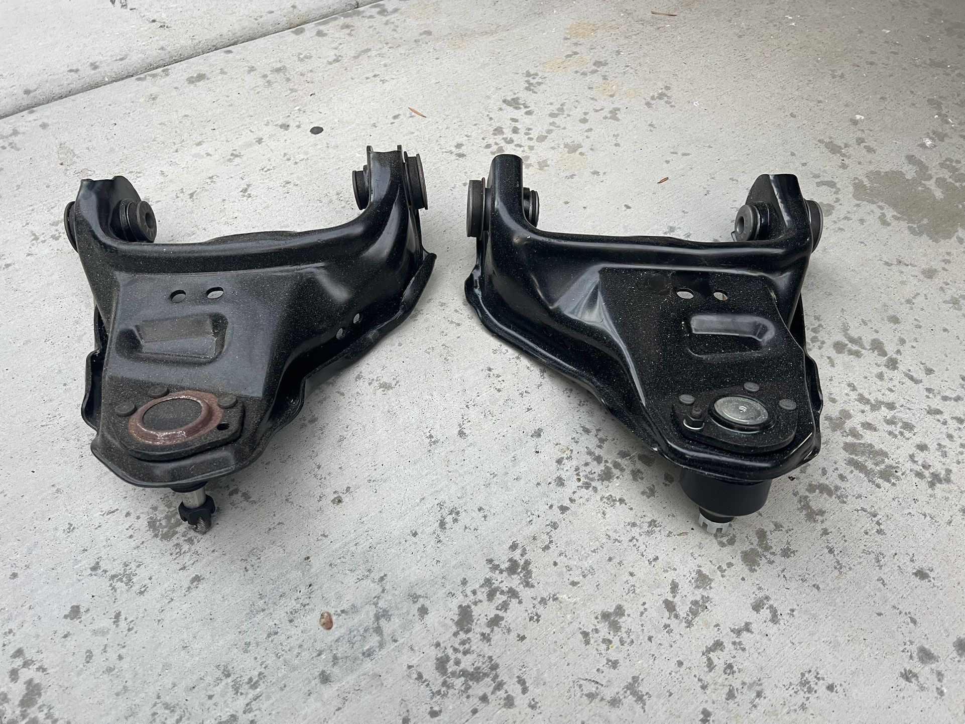 Chevy S10 Upper Control Arms