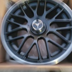 18" New Staggerd Wheels Only For MERCEDES BENZ 