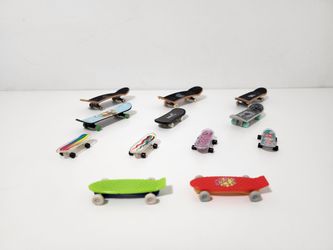 Ultimate Finger Skateboard Value Pack - (Pack of 12) - Multicolor Mini Plastic Skateboards - Perfect Party Favors & Skill-Boosting Toy Collection