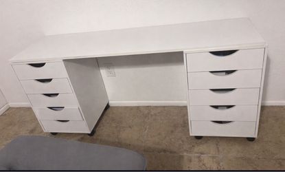 White Desk with 10 Drawer Units
