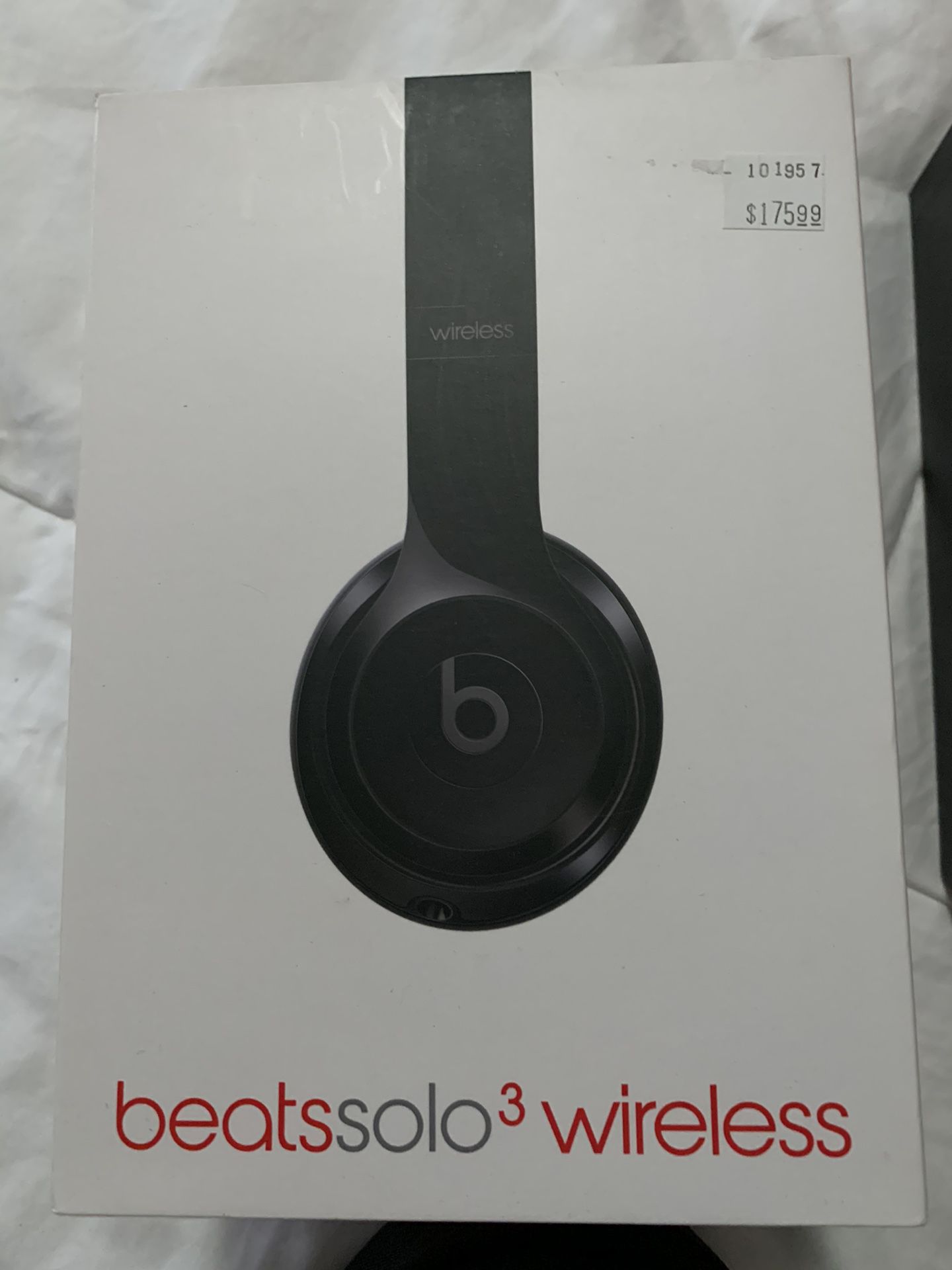 Beats Solo3’s New Open Box Authentic with W1 chip See Pics $95