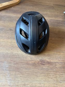 Bicycle helmet