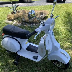 Vespa Kids Scooter Electric