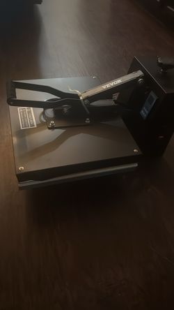 Se vende prensa térmica tipo concha de la marca Vevor para trabajos de sublimación es totalmente nueva y es grande