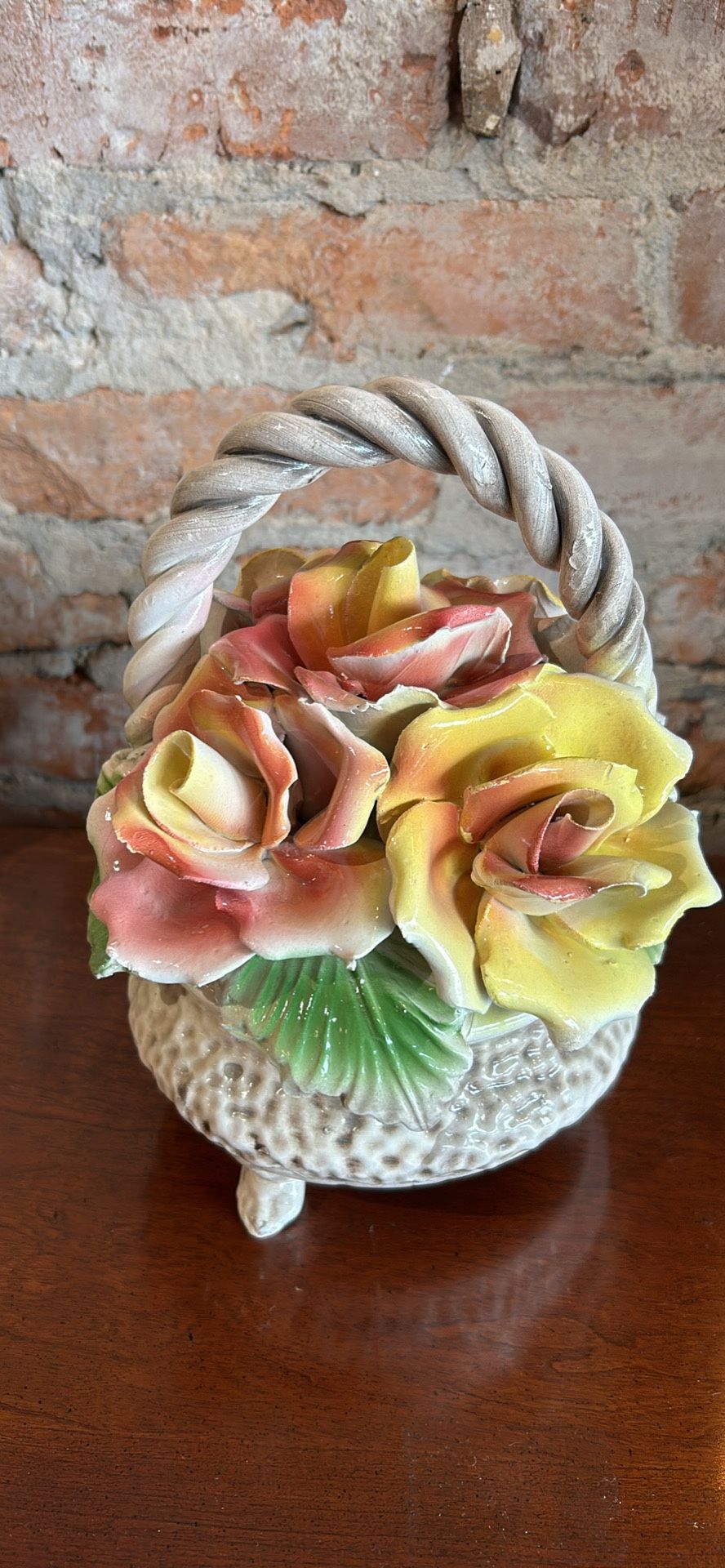 Beautiful Italian Capodimonte Basket