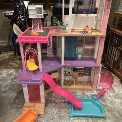 Barbie dream house complete
