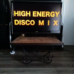 SHARP PLASMA TV 53" NICE