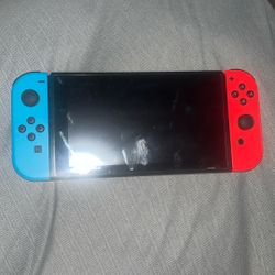 Nintendo Switch Comes With 32 Gb Sd Card