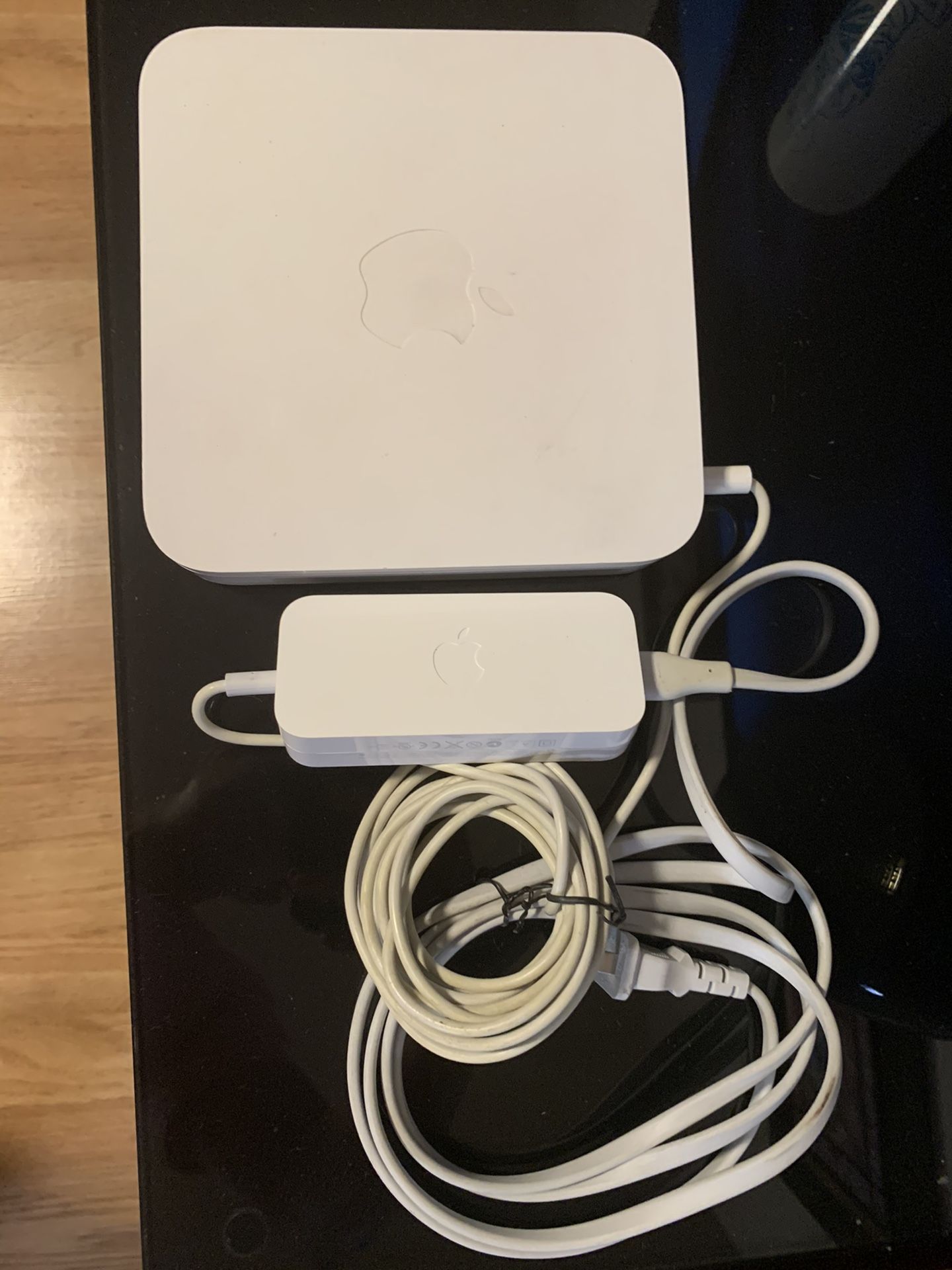 Apple Extreme Router