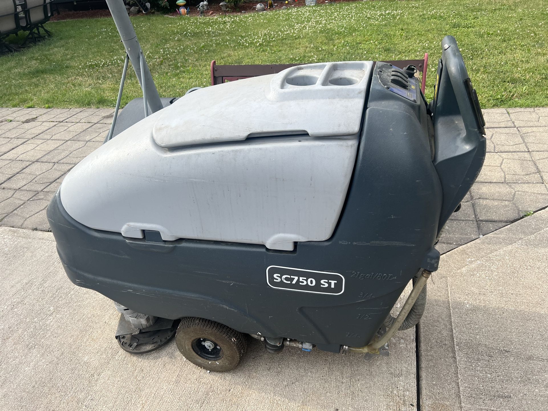Advance Sc750 St Floor Cleaning Machine