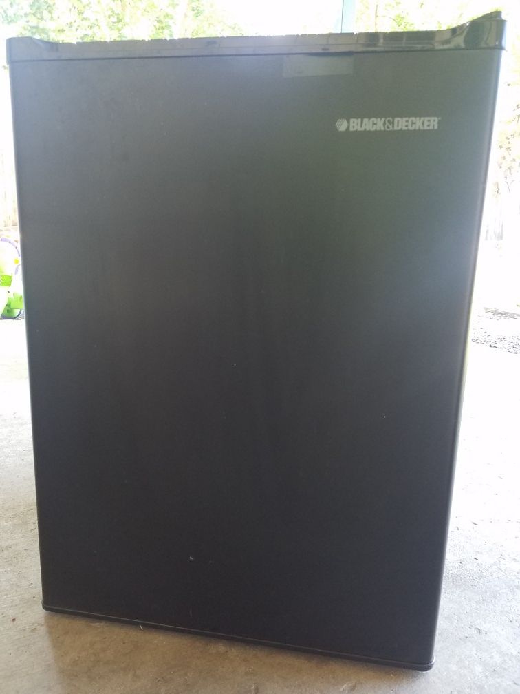 2.7cu.ft refrigerator/freezer