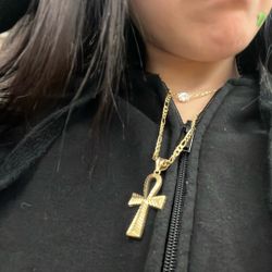 Unk 10k Chain N Charm 