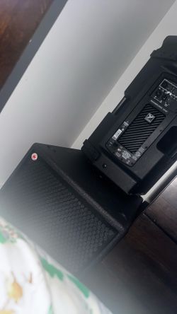 Selling My 15” Bass And 12” Top Yorkville And Flex 10 Band New Controller In Case