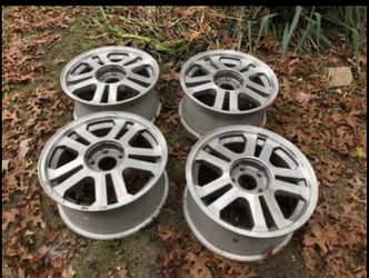 Set Of Ford Rims