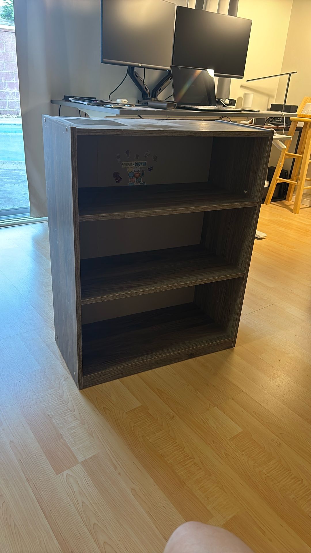 Shelve