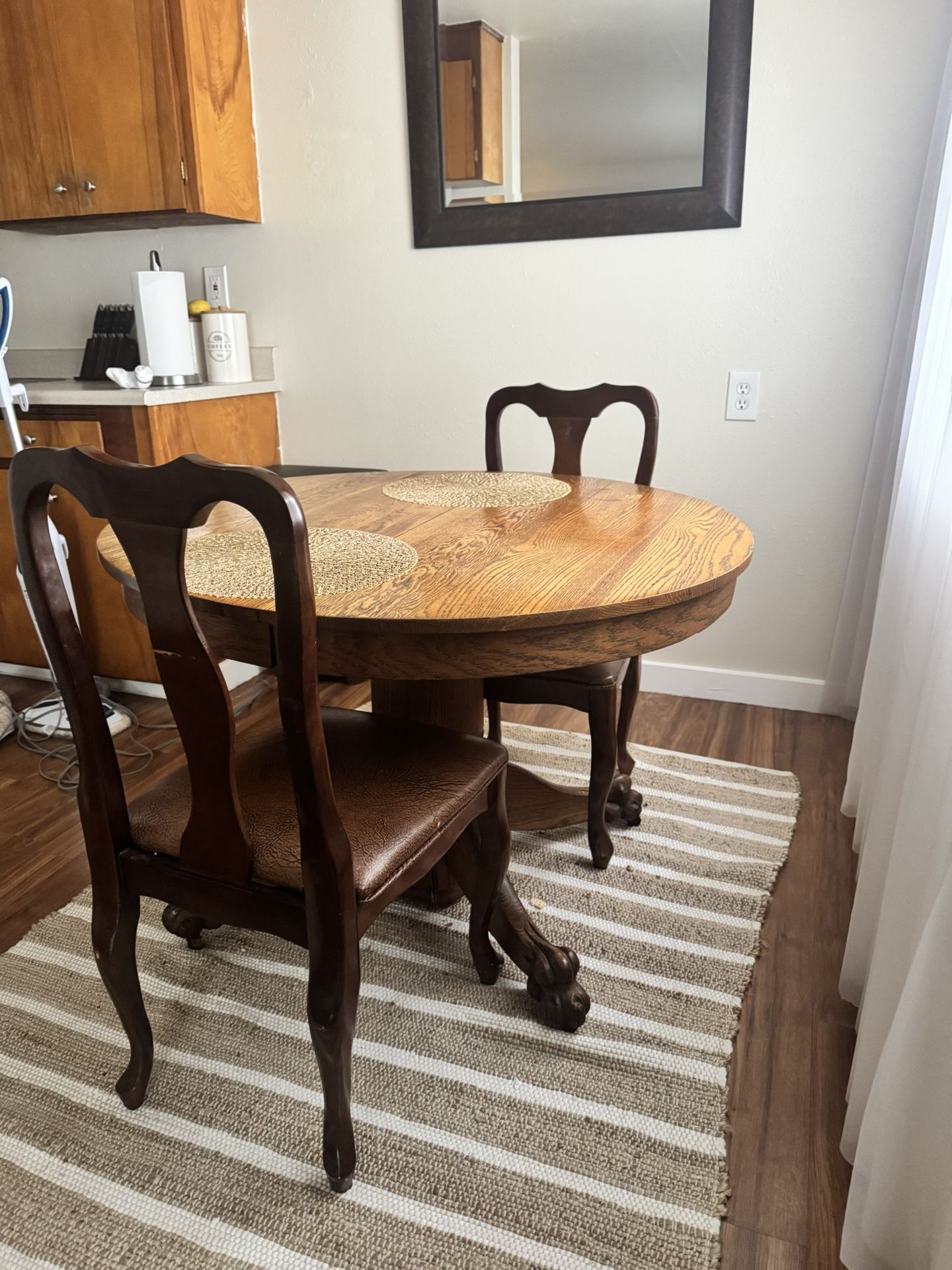 Dining Table And Chairs 