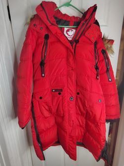 Canada Weather Red Coat