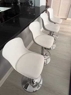 Bar Stools (set of 4)