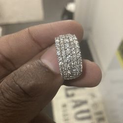 10k Diamond Ring 